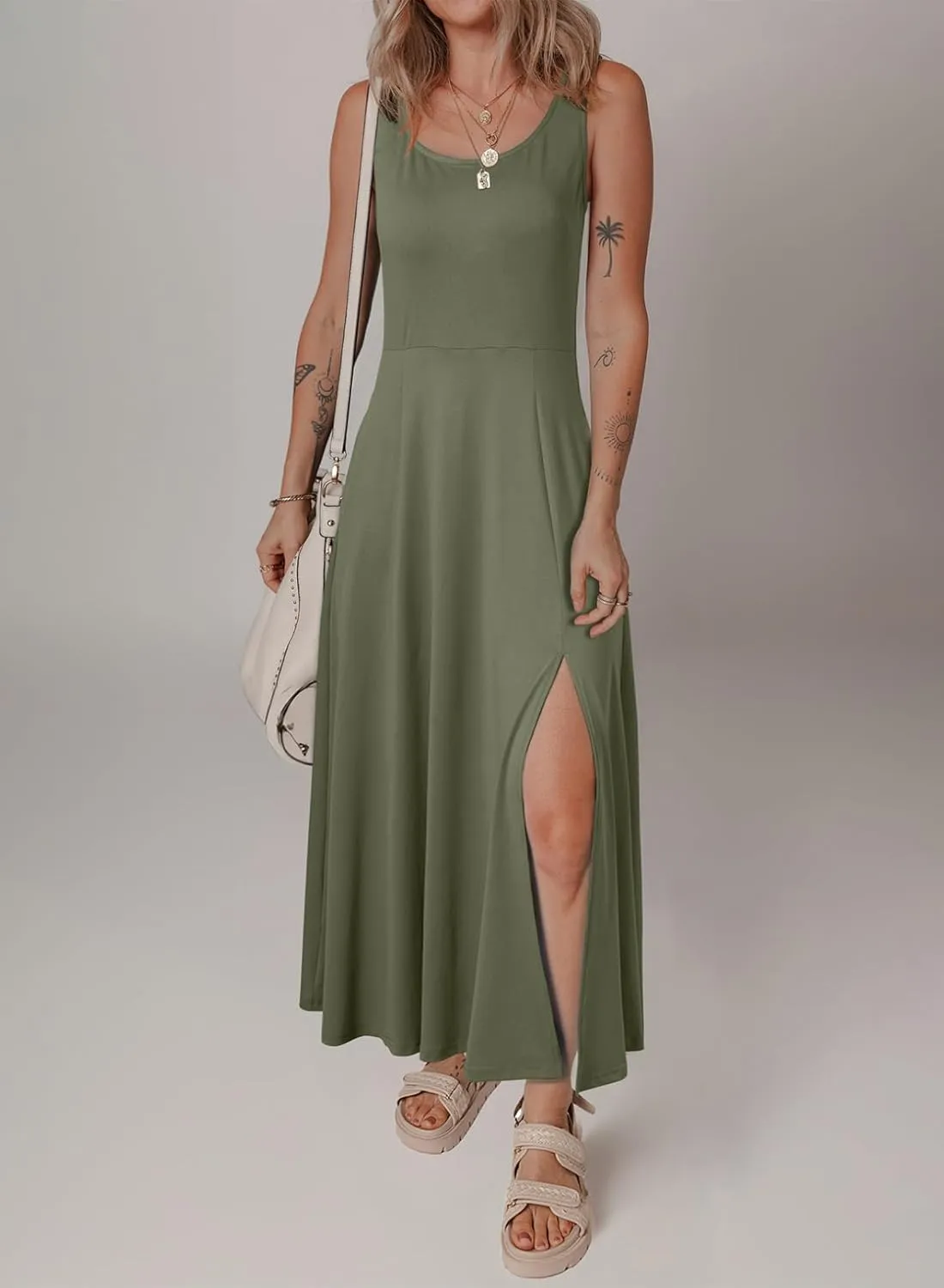 Acelitt Women 2025 Summer Sundress Casual Loose Sleeveless Beach Long Tank Dress Vacation Outfits with Pockets
