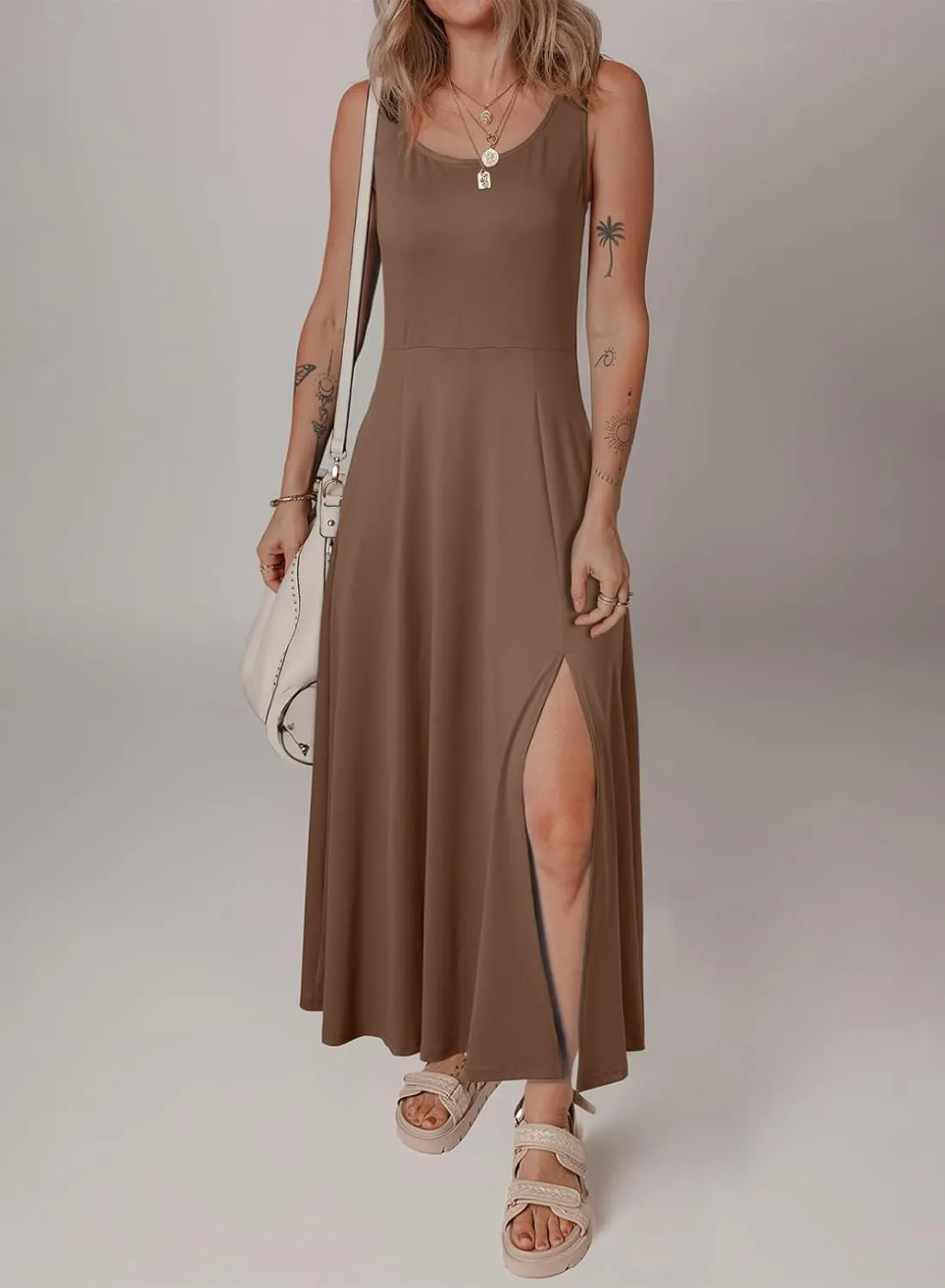 Acelitt Women 2025 Summer Sundress Casual Loose Sleeveless Beach Long Tank Dress Vacation Outfits with Pockets