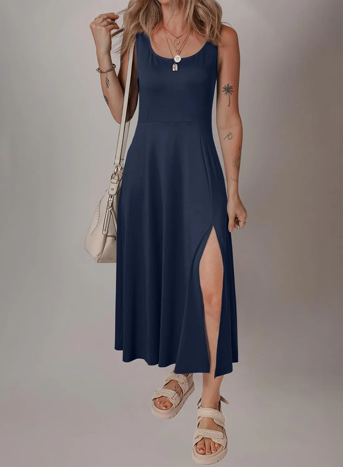Acelitt Women 2025 Summer Sundress Casual Loose Sleeveless Beach Long Tank Dress Vacation Outfits with Pockets