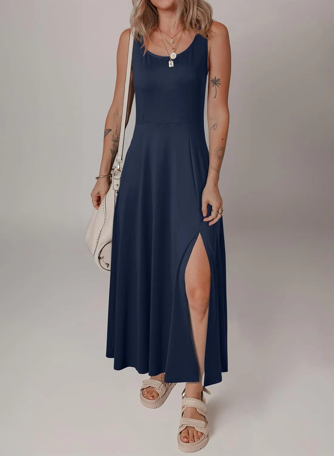 Acelitt Women 2025 Summer Sundress Casual Loose Sleeveless Beach Long Tank Dress Vacation Outfits with Pockets