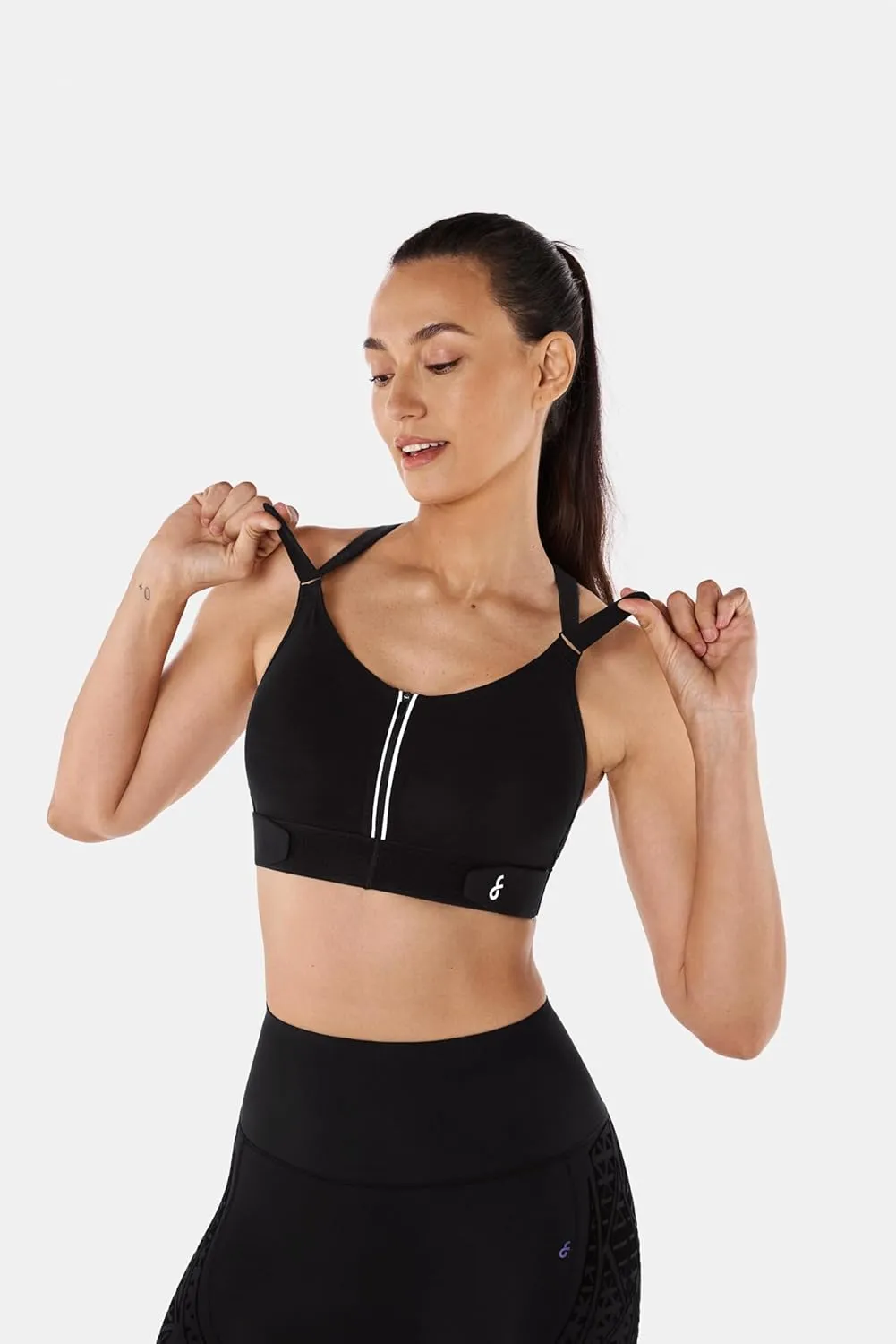 Fanka Women's EmbraceAll Sports Bra Adjustable Strap Sports Bra