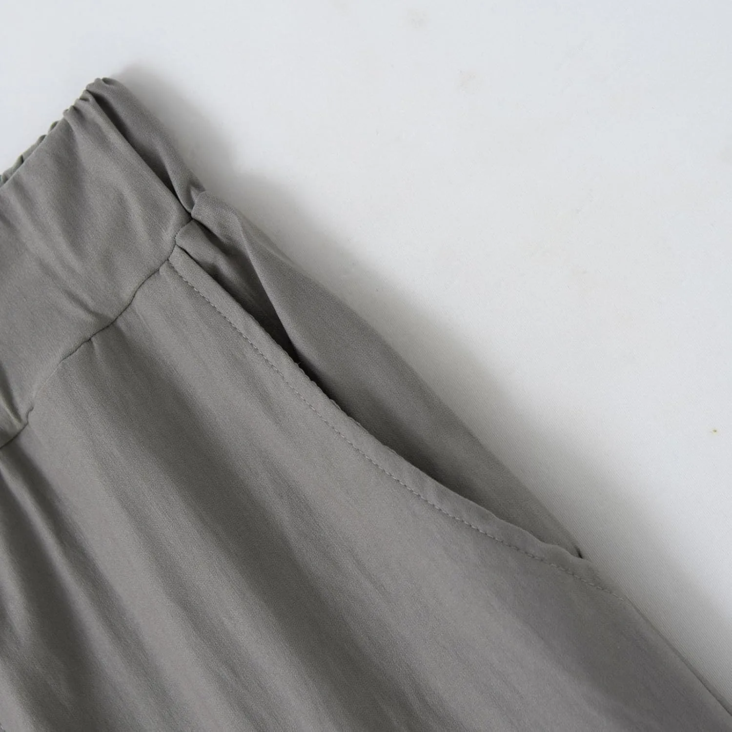 Mens Cargo Pants Lightweight Elastic Waist Pants Regular fit Jogger Pants Outdoor Hiking Pants Gym Pants with Pockets