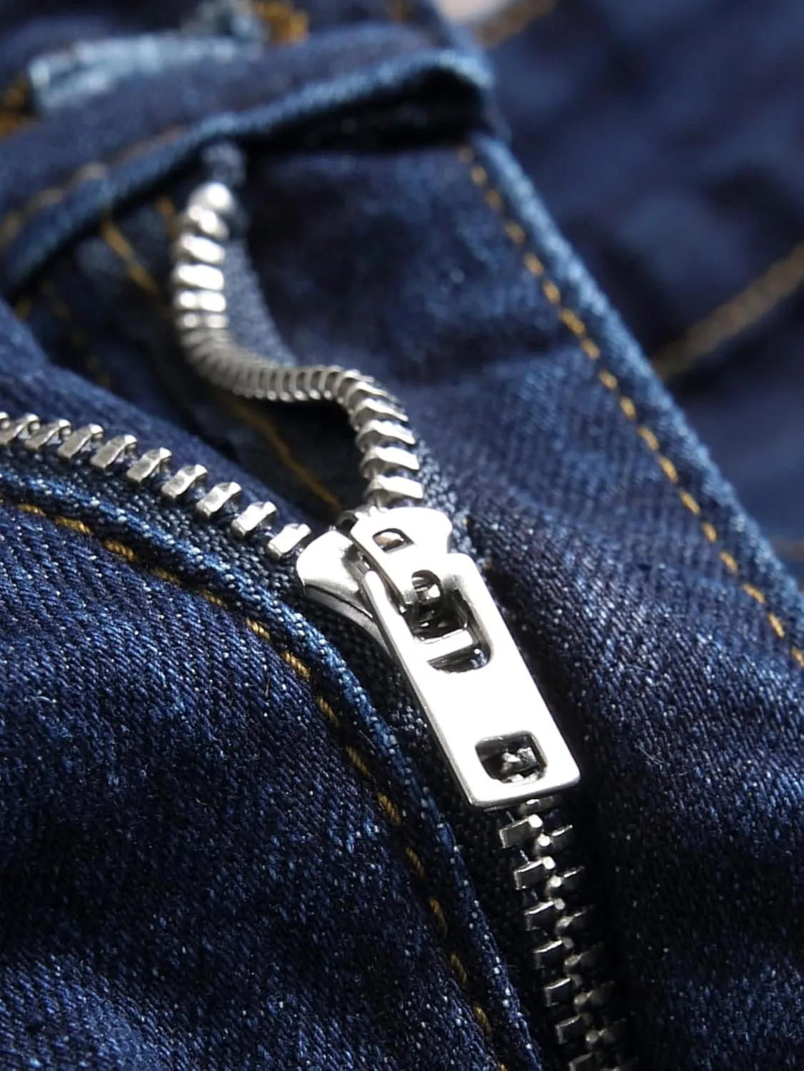 NOVOCCT Men??s Skinny Stretch Jeans, Slim Fit Distressed Ripped Pants Fashion Skinny Jeans for Men