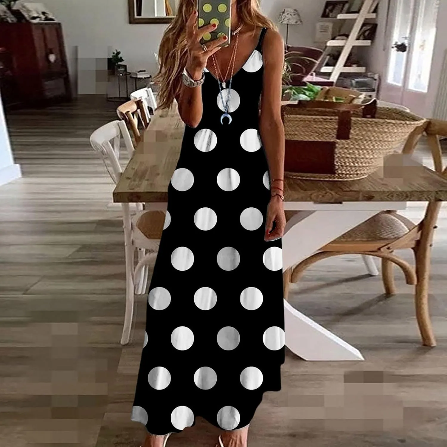 Women's Sleeveless V Neck Maxi Dress Floral Graphic Vacation Beach Sundresses Spaghetti Strap Summer Dresses